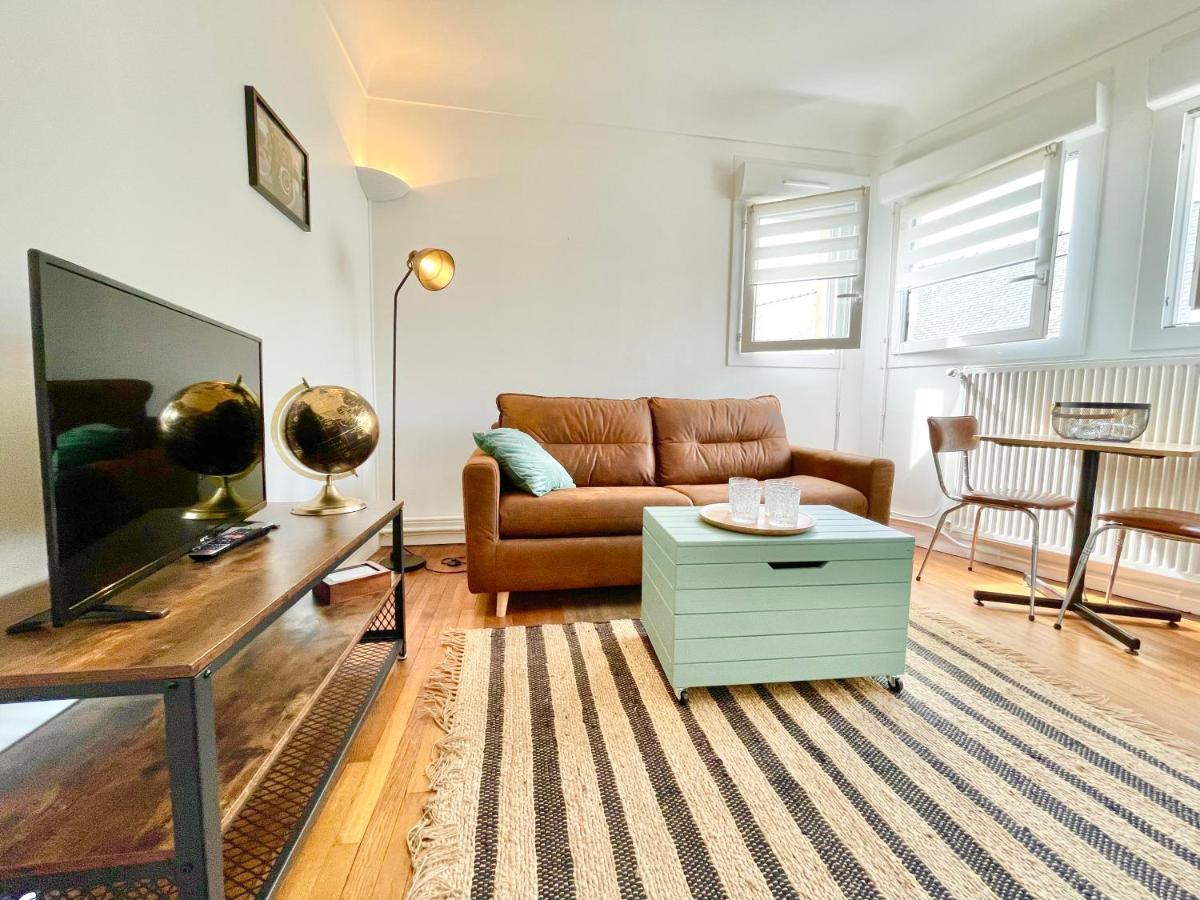 Apartment - Au Calme - Stationnement Facile - Proche Centre Et Gare