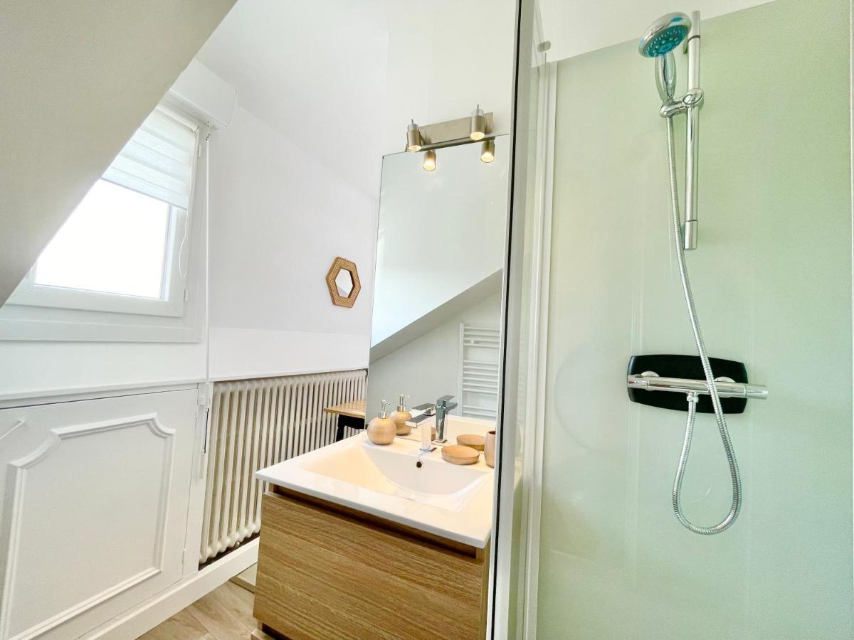 Apartment - Au Calme - Stationnement Facile - Proche Centre Et Gare *